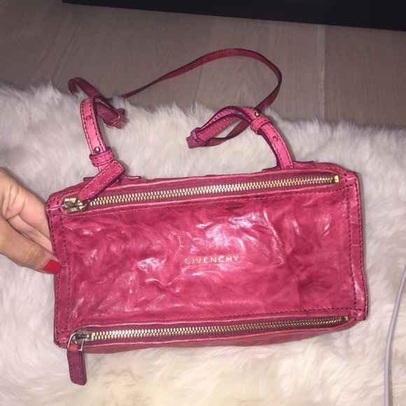 Givenchy Mini Pandora Pebbled Crossbody Cherry Red - Picture 6 of 8